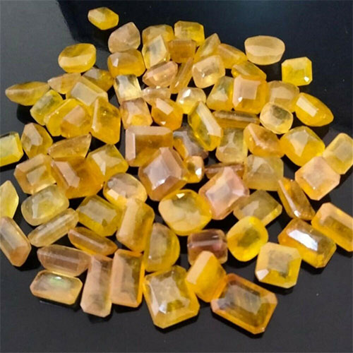 Yellow Sapphire/Pukhraj (Bangkok) - Standard Quality